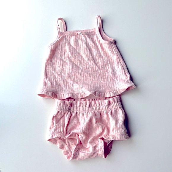 Baby Gap 2 pc summer outfit 12-18 months - Picture 1 of 4